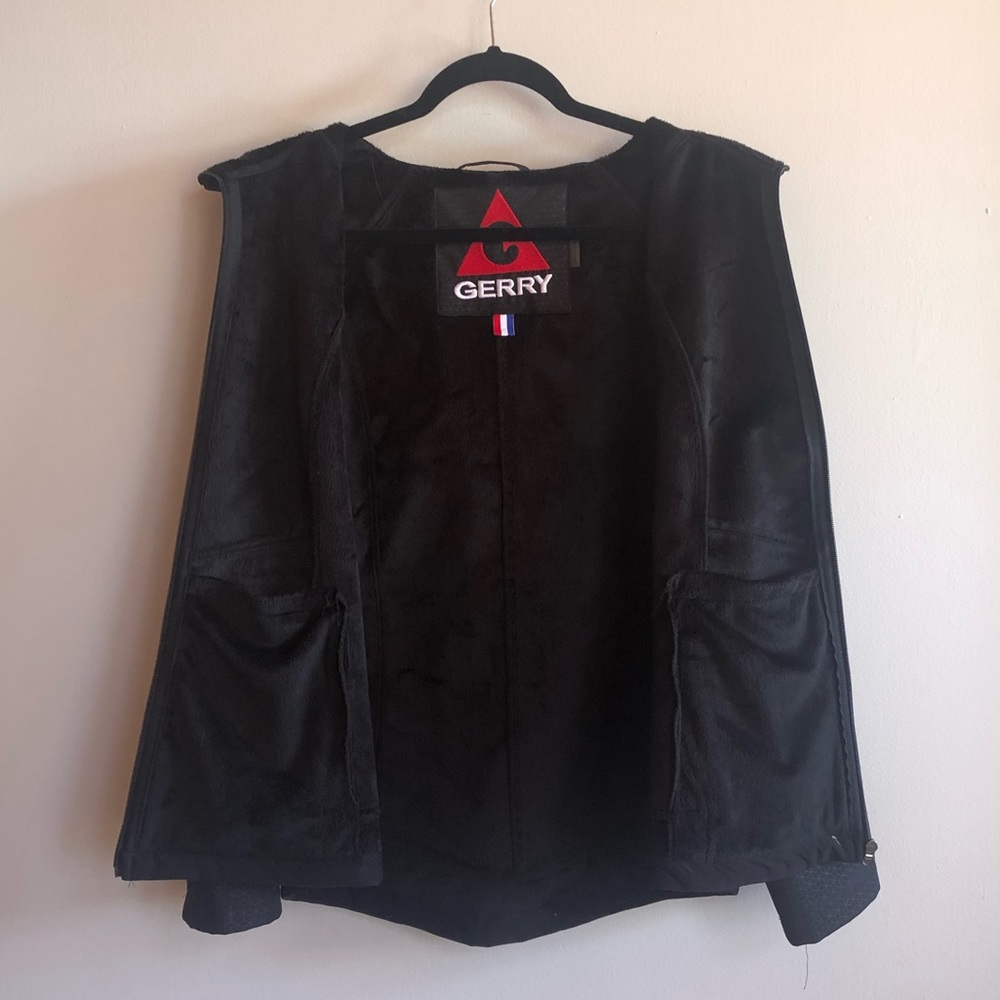 Gerry Raincoat With Hexagonal Pattern - image 2